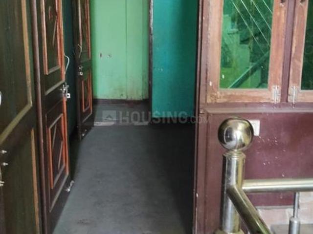 1 RK Independent Builder Floor in Sector 4 for rent Noida. The reference number is 13878200