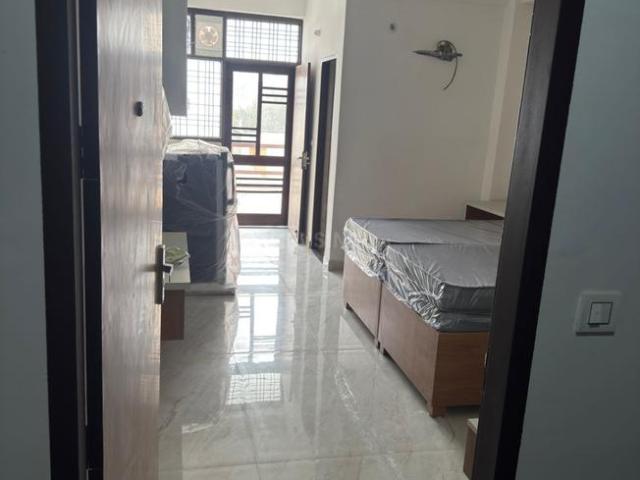 1 RK Independent Builder Floor in Sector 56 for rent Gurgaon. The reference number is 20204236