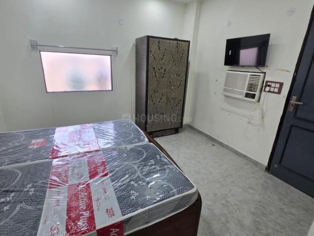 1 RK Independent Builder Floor in Sector 57 for rent Gurgaon. The reference number is 20318945