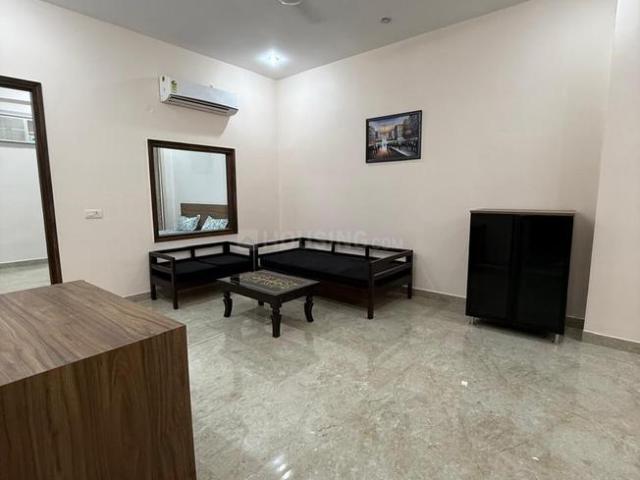 1 RK Independent Builder Floor in Sector 57 for rent Gurgaon. The reference number is 20350810