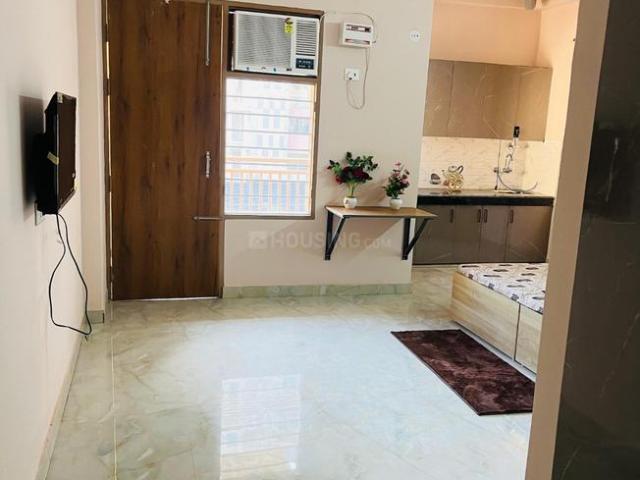 1 RK Independent Builder Floor in Sector 52 for rent Gurgaon. The reference number is 19884528