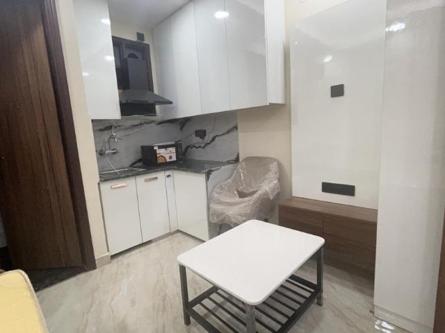 1 RK Independent Builder Floor in Sector 52 for rent Gurgaon. The reference number is 20456991