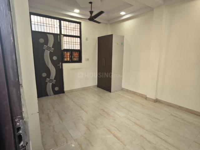1 RK Independent Builder Floor in Sector 7 Rohini for rent New Delhi. The reference number is 20311765