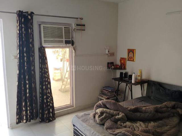 1 RK Independent Builder Floor in Shalimar Bagh for rent New Delhi. The reference number is 20197084