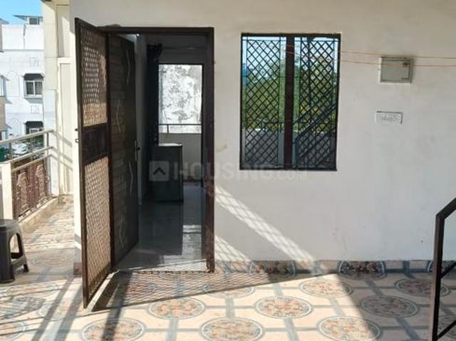 1 RK Independent Builder Floor in Subhash Nagar for rent New Delhi. The reference number is 21015007