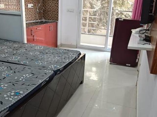 1 RK Independent Builder Floor in Sushant Lok Phase 1 for rent Gurgaon. The reference number is 19306059