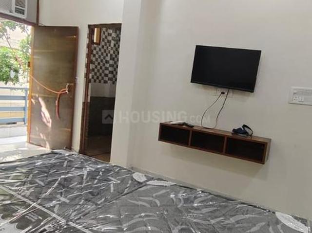 1 RK Independent Builder Floor in Sushant Lok Phase 1 for rent Gurgaon. The reference number is 20947507