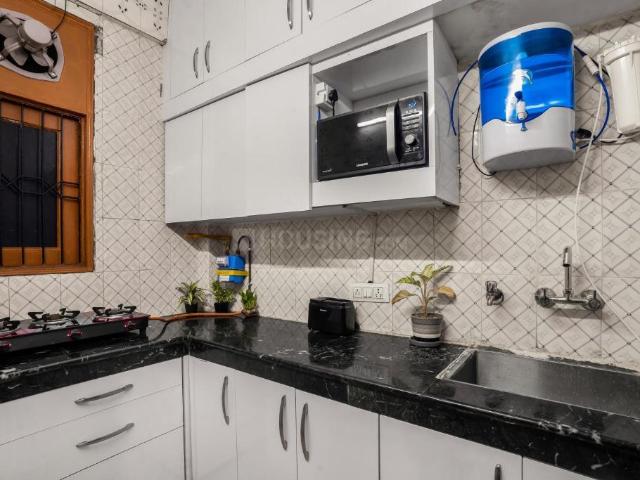 1 RK Independent Builder Floor in Patel Nagar for rent New Delhi. The reference number is 16843372