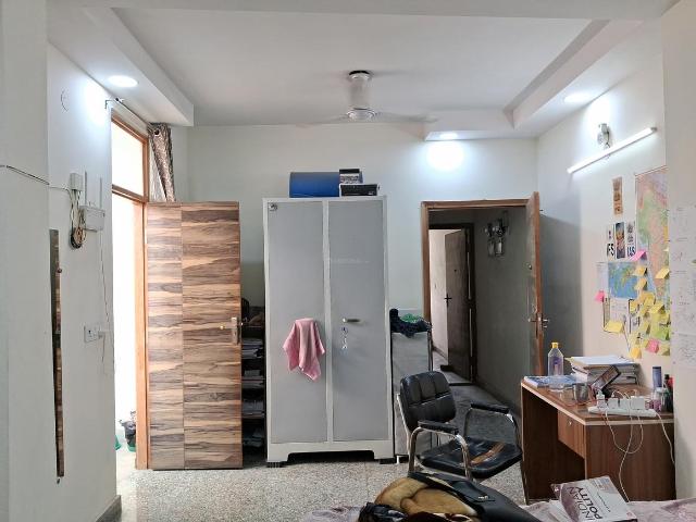 1 RK Independent Builder Floor in Patel Nagar for rent New Delhi. The reference number is 19110121