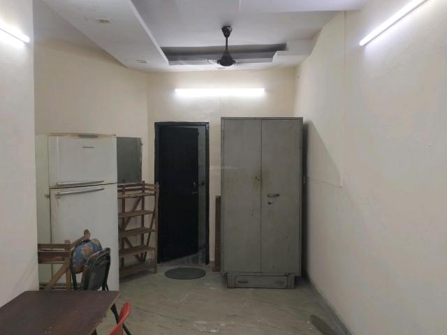 1 RK Independent Builder Floor in Patel Nagar for rent New Delhi. The reference number is 19685561