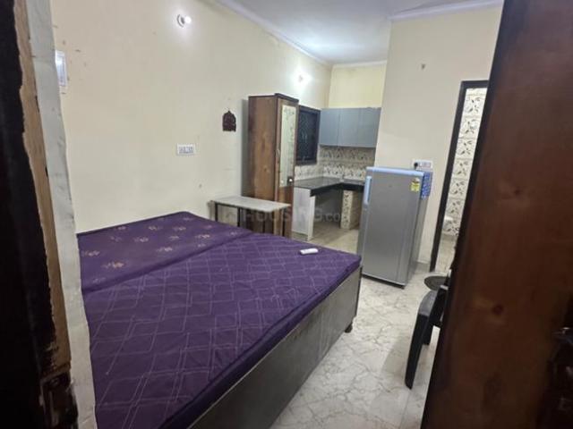 1 RK Independent Builder Floor in Patel Nagar for rent New Delhi. The reference number is 19884854