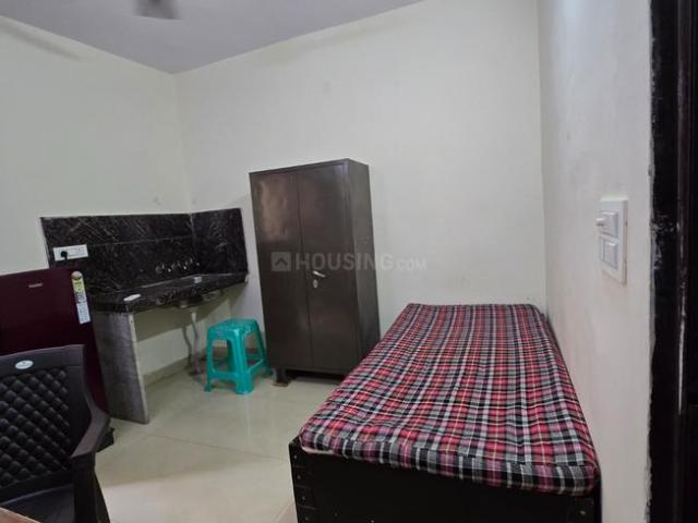 1 RK Independent Builder Floor in Patel Nagar for rent New Delhi. The reference number is 20091370