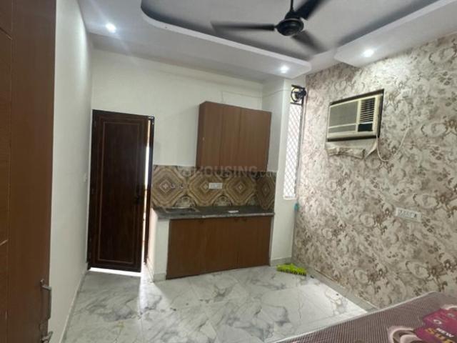 1 RK Independent Builder Floor in Patel Nagar for rent New Delhi. The reference number is 20502127
