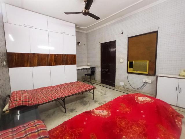 1 RK Independent Builder Floor in Paschim Vihar for rent New Delhi. The reference number is 20166887