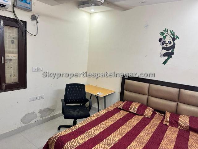 1 RK Independent Builder Floor in Rajinder Nagar for rent New Delhi. The reference number is 20604183
