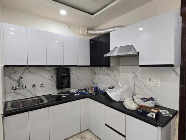 1 RK Independent Builder Floor in Rajouri Garden for rent New Delhi. The reference number is 20563938
