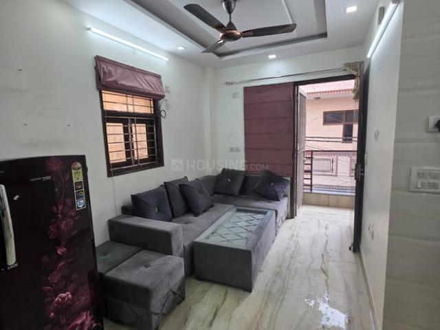 1 RK Independent Builder Floor in Ramesh Nagar for rent New Delhi. The reference number is 20556793