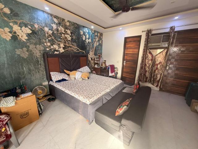 1 RK Independent Builder Floor in Ramesh Nagar for rent New Delhi. The reference number is 20576788