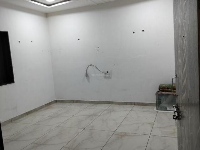 1 RK Independent Builder Floor in Vijalpore for rent Navsari. The reference number is 16377960