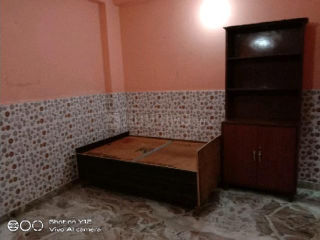 1 RK Independent House in Madanpur Khadar for rent New Delhi. The reference number is 10022114