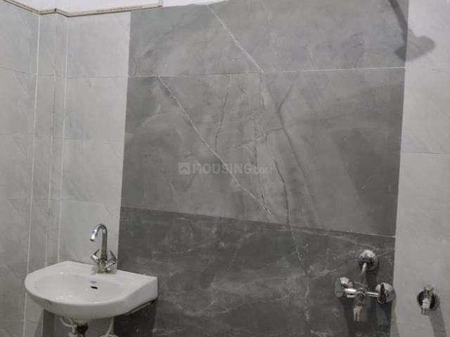 1 RK Independent House in Noida Extension for rent Greater Noida. The reference number is 14609132
