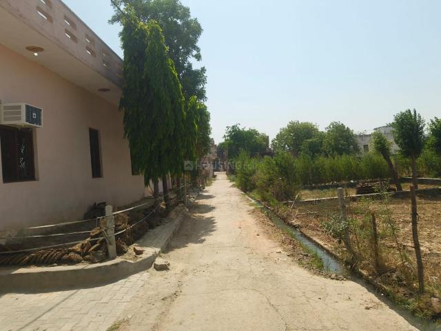 1 RK Independent House in Behta Hazipur for resale Ghaziabad. The reference number is 20361885