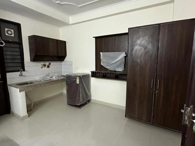 1 RK Independent House in DLF Phase 3 for rent Gurgaon. The reference number is 18644461