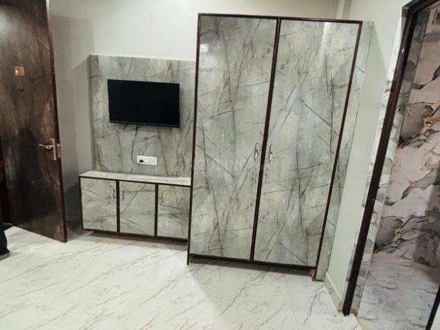 1 RK Independent House in DLF Phase 3 for rent Gurgaon. The reference number is 19462653