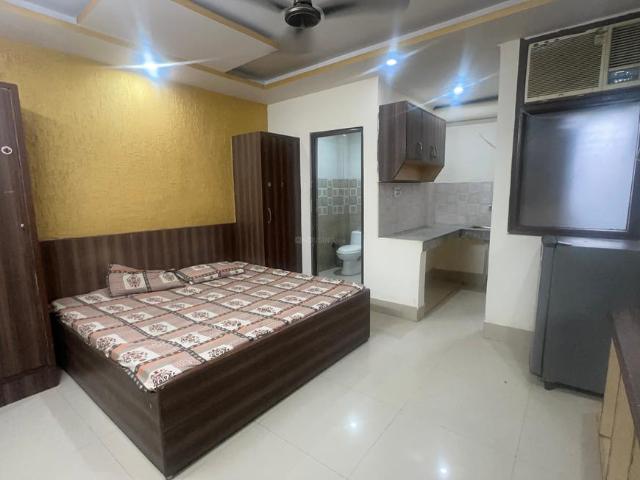 1 RK Independent House in DLF Phase 3 for rent Gurgaon. The reference number is 20523554