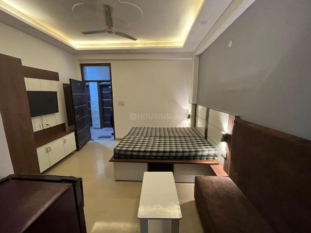 1 RK Independent House in DLF Phase 3 for rent Gurgaon. The reference number is 20003767