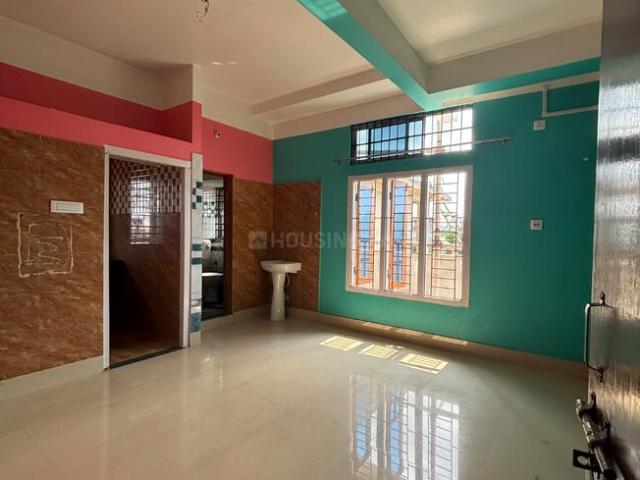 1 RK Independent House in Downtown for rent Guwahati. The reference number is 20150472