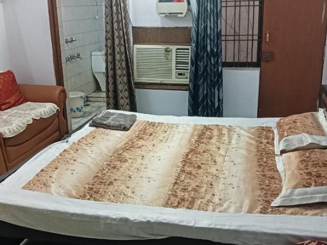 1 RK Independent House in Gomti Nagar for rent Lucknow. The reference number is 20323407