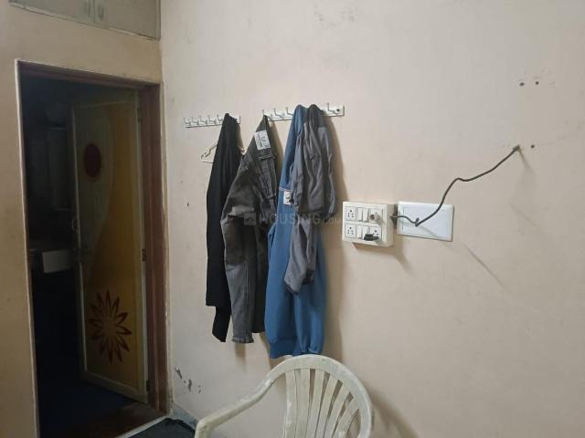 1 RK Independent House in Hansol for rent Ahmedabad. The reference number is 20046273