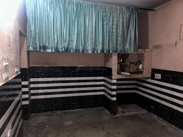1 RK Independent House in Hindan Residential Area for rent Ghaziabad. The reference number is 20377651