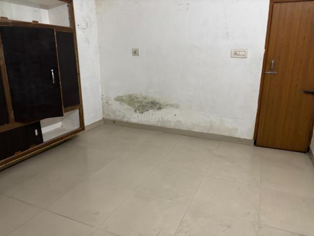 1 RK Independent House in Karaundi for rent Varanasi. The reference number is 17074743