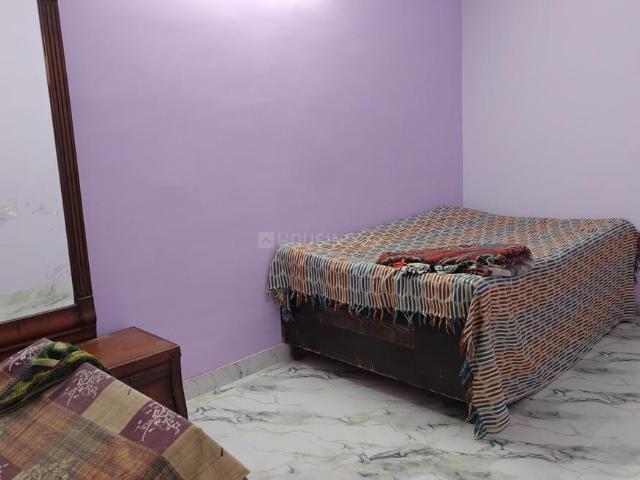 1 RK Independent House in Paschim Vihar for rent New Delhi. The reference number is 17704656