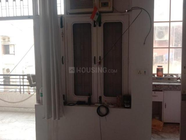 1 RK Independent House in Paschim Vihar for rent New Delhi. The reference number is 20850284