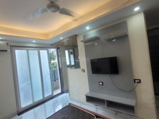 1 RK Independent House in Sushant Lok Phase 1 for rent Gurgaon. The reference number is 18385971