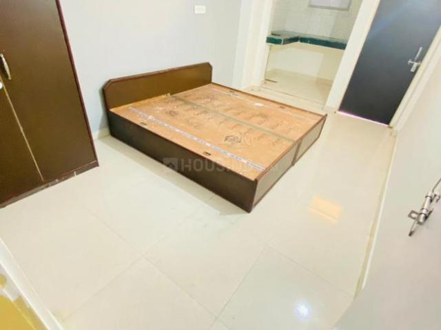 1 RK Independent House in Sarita Vihar for rent New Delhi. The reference number is 15081655