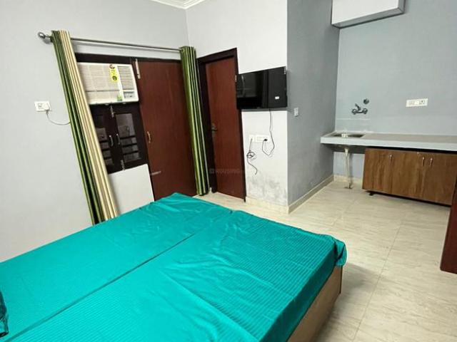 1 RK Independent House in Sector 48 for rent Gurgaon. The reference number is 7554723