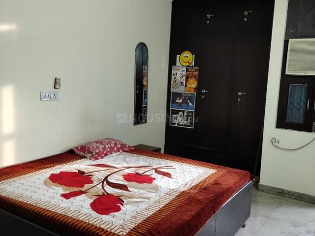 1 RK Independent House in Sector 61 for rent Noida. The reference number is 20165866