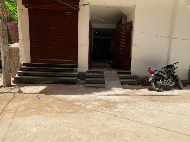 1 RK Independent House in Sector 104 for rent Noida. The reference number is 20513963