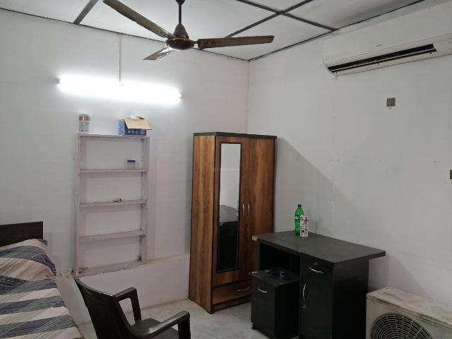 1 RK Independent House in Sector 134 for rent Noida. The reference number is 18652769