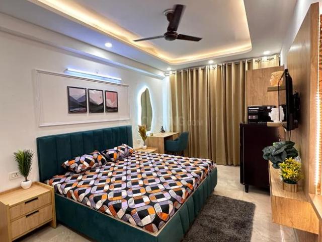 1 RK Independent House in Sector 27 for rent Gurgaon. The reference number is 18234223