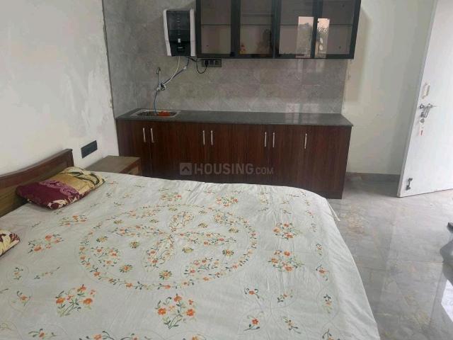 1 RK Independent House in Sector 26 for rent Noida. The reference number is 19988503