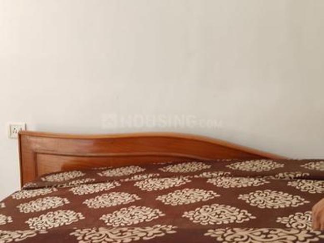 1 RK Independent House in Sector 28 for rent Noida. The reference number is 20138160