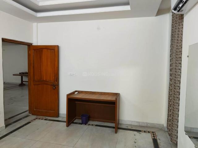 1 RK Independent House in Sector 36 for rent Noida. The reference number is 20150132