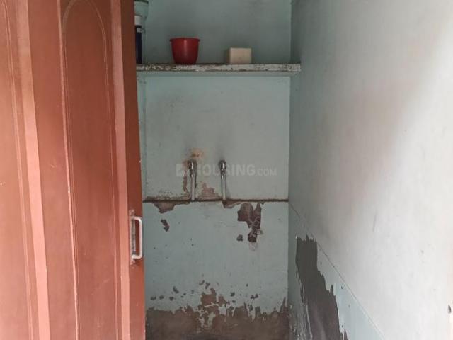 1 RK Independent House in Shastri Nagar for rent Kanpur. The reference number is 20700548