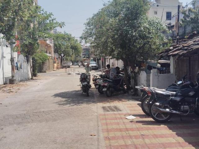 1 RK Independent House in Wardhaman Nagar for resale Nagpur. The reference number is 20777332