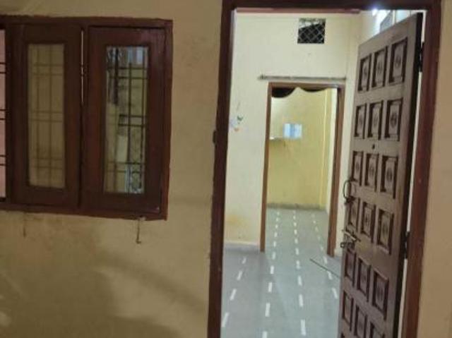 1 RK rent BuilderFloor in MR 10, Indore
